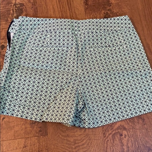 Patterned shorts - Picture 4 of 4